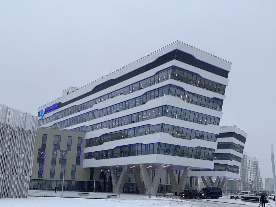 В Тюмени достроили вторую очередь научно-технического центра «Новатэк» 1 В Тюмени достроили вторую очередь научно-технического центра «Новатэк» 1