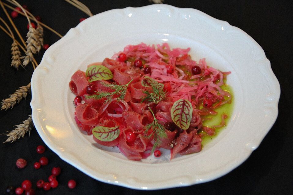 Калачи и молоко верблюда: в Челябинске стартовал гастро-фестиваль АУК 9 Калачи и молоко верблюда: в Челябинске стартовал гастро-фестиваль АУК 9