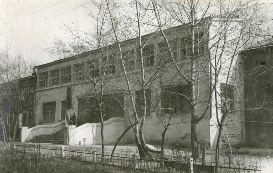 Памяти культуры левого берега. История снесенного ДК Клары Цеткин 5 Памяти культуры левого берега. История снесенного ДК Клары Цеткин 5