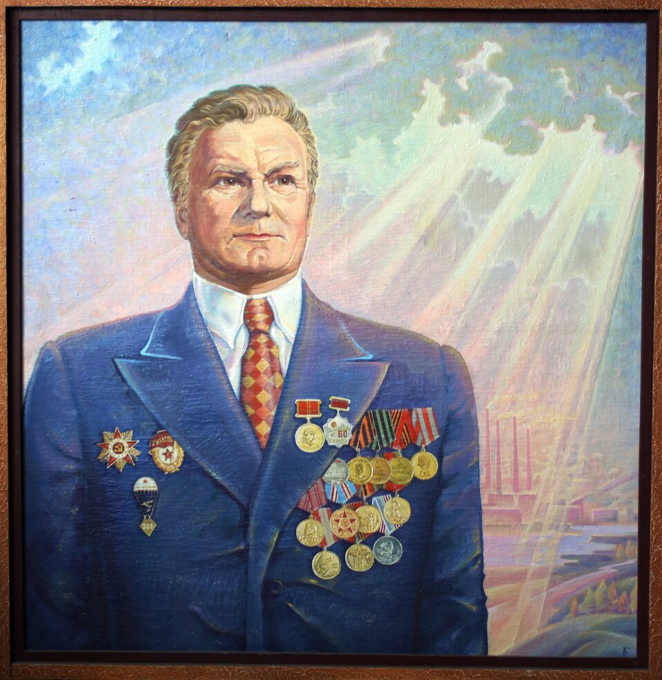 Челябинский бизнесмен открывает выставку картин индустриального соцреализма 2 Челябинский бизнесмен открывает выставку картин индустриального соцреализма 2