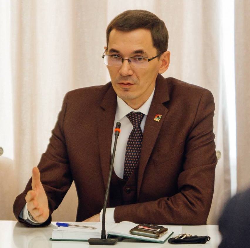 Хороших специалистов разбирают еще студентами. Решение проблемы кадрового голода 2 Хороших специалистов разбирают еще студентами. Решение проблемы кадрового голода 2