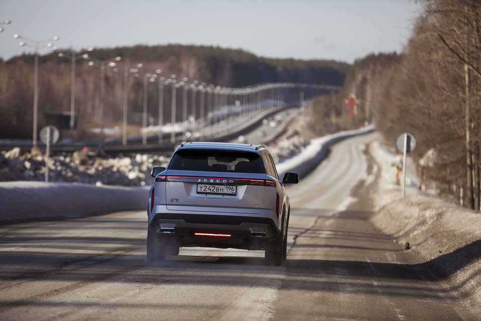 «Это по-настоящему»: JAECOO удивляет европейскими замашками
7 «Это по-настоящему»: JAECOO удивляет европейскими замашками
7