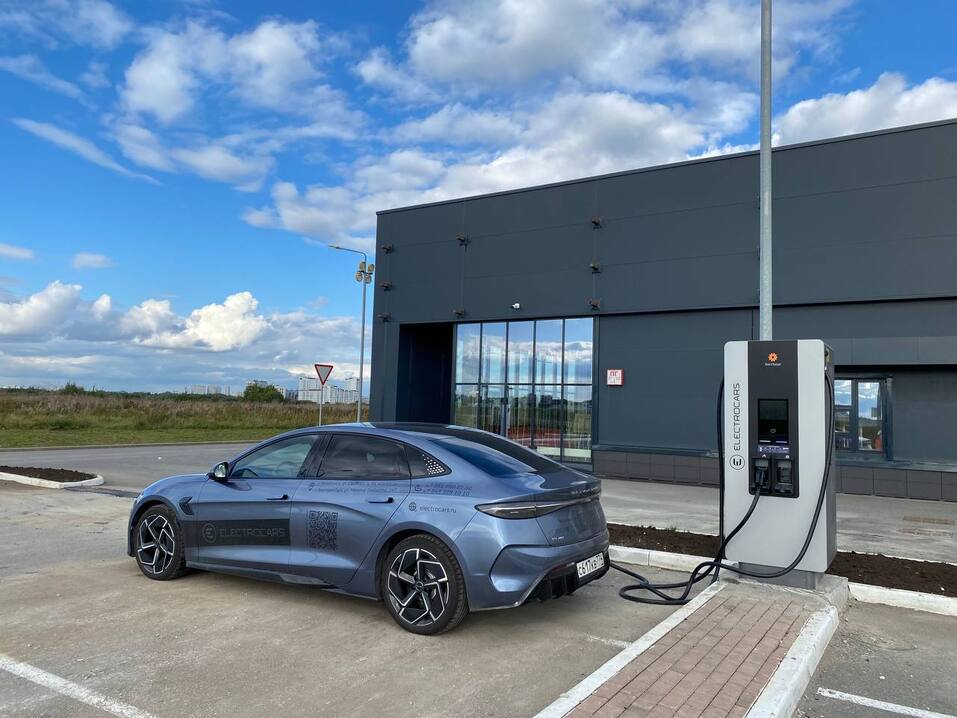 Они обновляют городскую среду и помогают обществу: как бизнес создает имидж Екатеринбурга? 11 Они обновляют городскую среду и помогают обществу: как бизнес создает имидж Екатеринбурга? 11