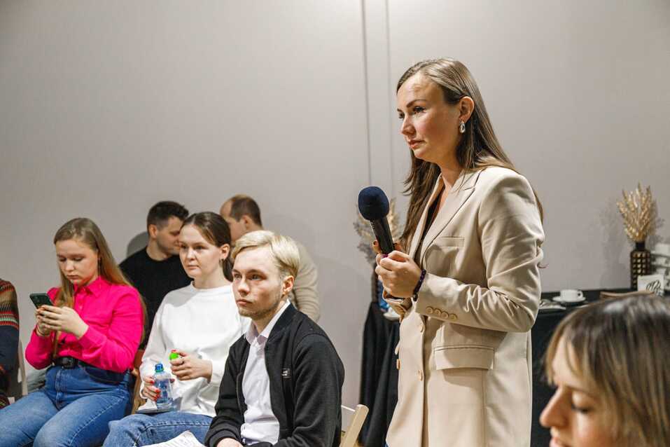 «На бабки попадают общепит, УК и ТРЦ». Кто, сколько и почему должен платить за музыку? 1 «На бабки попадают общепит, УК и ТРЦ». Кто, сколько и почему должен платить за музыку? 1