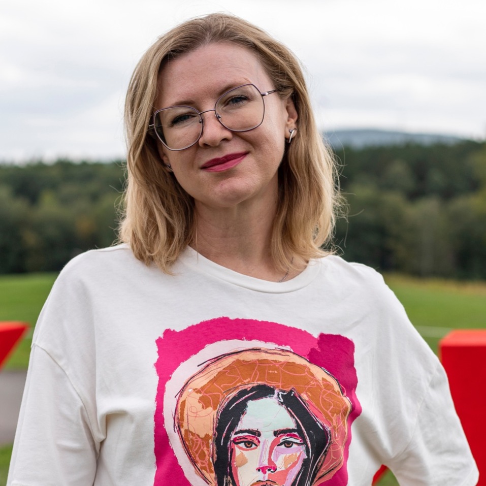 Из самой глубины сердца: топ книг от «ДК», написанных женщинами
3 Из самой глубины сердца: топ книг от «ДК», написанных женщинами
3