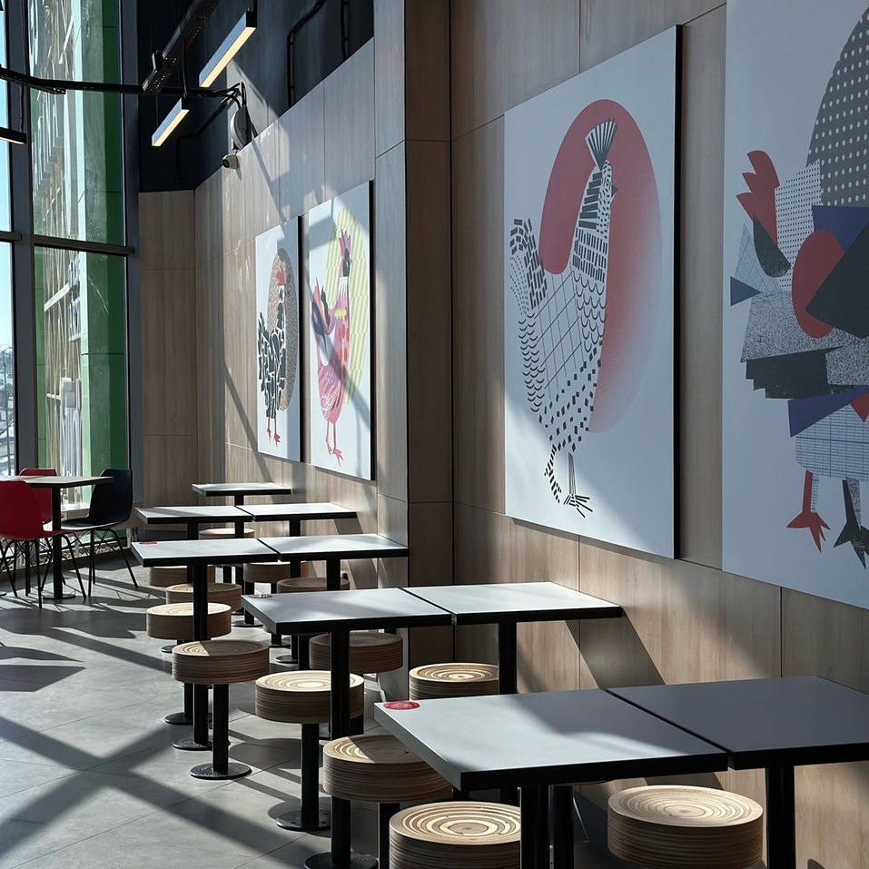 В Тюмени открылся первый Rostic’s. Остальные KFC тоже переименуют 2 В Тюмени открылся первый Rostic’s. Остальные KFC тоже переименуют 2