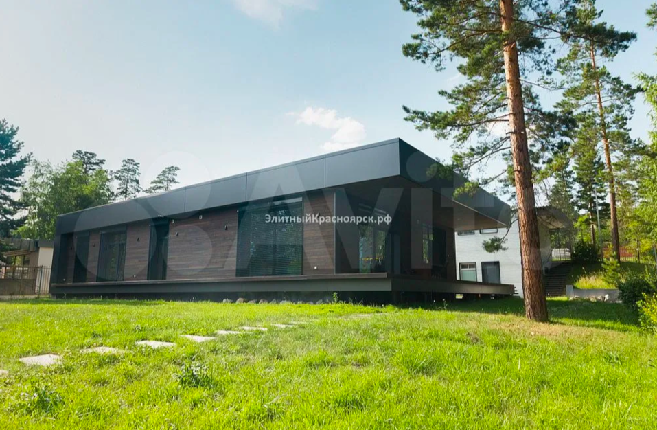 Дом из «Паразитов» и усадьба с прудом: топ элитной недвижимости Красноярска в марте`2024 4 Дом из «Паразитов» и усадьба с прудом: топ элитной недвижимости Красноярска в марте`2024 4