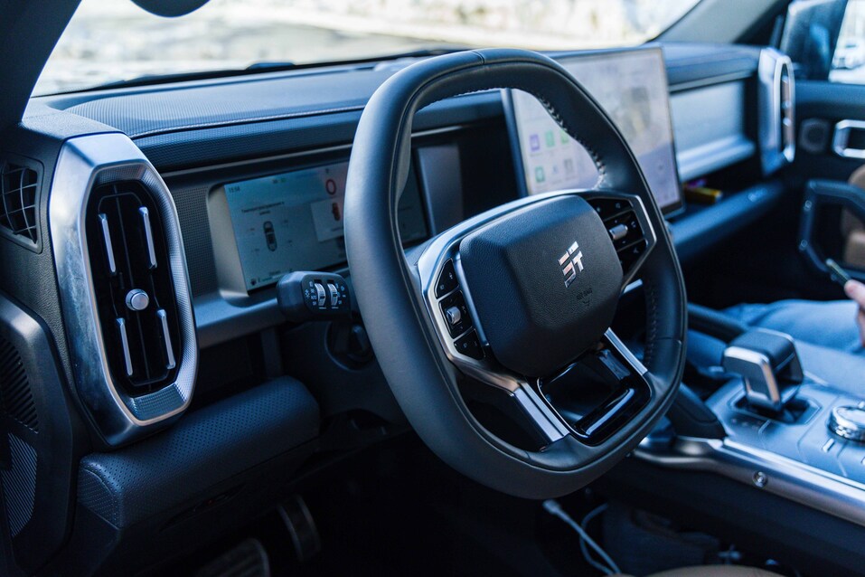 Jetour Т2 презентовали в Новосибирске. Амбассадором марки стала «ЛизаАлерт» 3 Jetour Т2 презентовали в Новосибирске. Амбассадором марки стала «ЛизаАлерт» 3