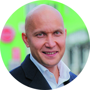 Как Рафаэль Хабиров поставил на колеса рестораны, дома, отели, бутики и бани 1 Как Рафаэль Хабиров поставил на колеса рестораны, дома, отели, бутики и бани 1