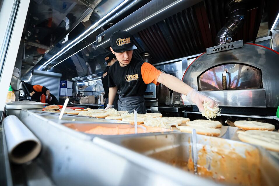 Как Рафаэль Хабиров поставил на колеса рестораны, дома, отели, бутики и бани 7 Как Рафаэль Хабиров поставил на колеса рестораны, дома, отели, бутики и бани 7