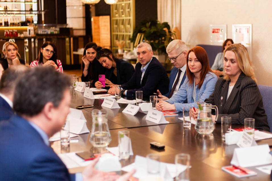 «Безопасность требует просвещения». Юристы — о правовой грамотности бизнеса 23 «Безопасность требует просвещения». Юристы — о правовой грамотности бизнеса 23