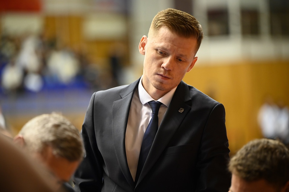 Руководство челябинского баскетбольного клуба расторгло контракт с главным тренером 1 Руководство челябинского баскетбольного клуба расторгло контракт с главным тренером 1