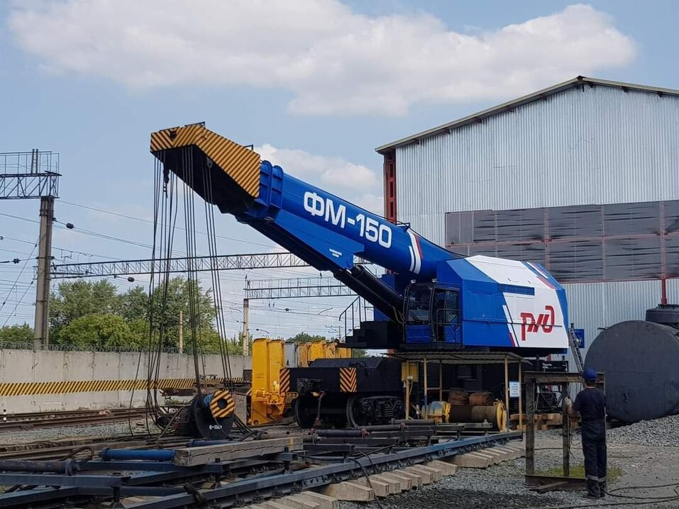 Челябинская компания создала кран, который не загрязняет воздух 1 Челябинская компания создала кран, который не загрязняет воздух 1