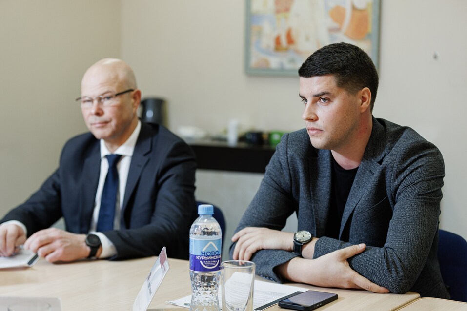 «Рынок переваривал любые цены». Каким будет 2024 год для российского авторынка
7 «Рынок переваривал любые цены». Каким будет 2024 год для российского авторынка
7