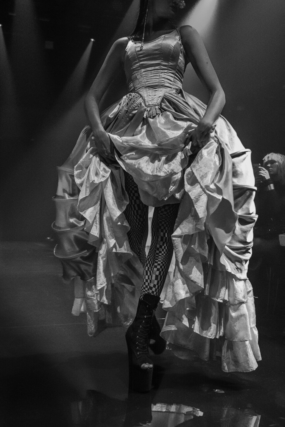 В «Пушке» рассказали о подготовке нового арт-дефиле «Метабарокко»: детали DK. RU 1 В «Пушке» рассказали о подготовке нового арт-дефиле «Метабарокко»: детали DK. RU 1