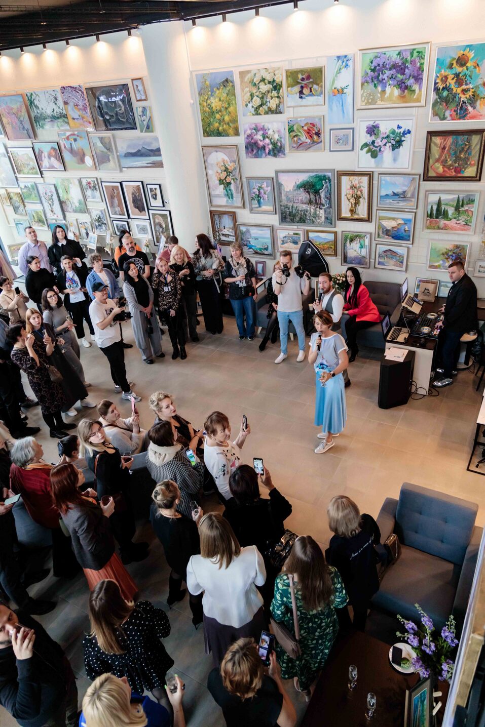 Бизнес-леди и художница Марина Березина открыла свое арт-пространство в Новосибирске 13 Бизнес-леди и художница Марина Березина открыла свое арт-пространство в Новосибирске 13