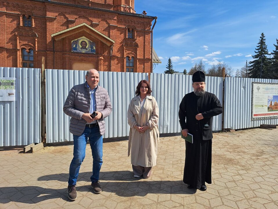 Сквер возле храма на Алом поле в Челябинске реконструируют 3 Сквер возле храма на Алом поле в Челябинске реконструируют 3