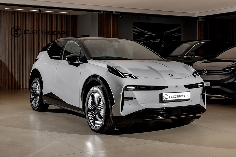 Как выбрать электромобиль или гибрид премиум-класса 5 Как выбрать электромобиль или гибрид премиум-класса 5