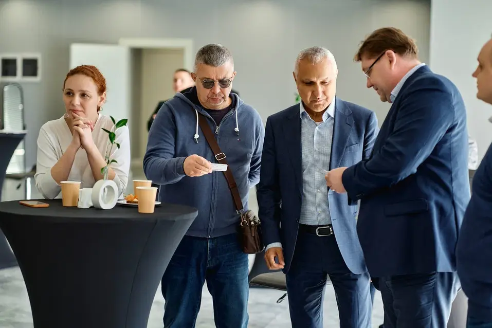 Импортозамещение в чистом виде: на Урале запустят производство самоклеящихся материалов 5 Импортозамещение в чистом виде: на Урале запустят производство самоклеящихся материалов 5