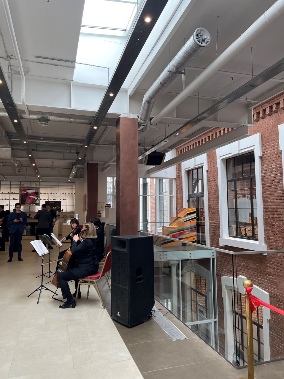 «Снести старые здания было бы проще и дешевле. Но не все измеряется деньгами в моменте» 1 «Снести старые здания было бы проще и дешевле. Но не все измеряется деньгами в моменте» 1