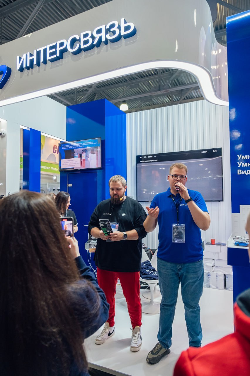 Wylsacom: «Я такой домофон хочу себе, маме и бабушке!» 1 Wylsacom: «Я такой домофон хочу себе, маме и бабушке!» 1