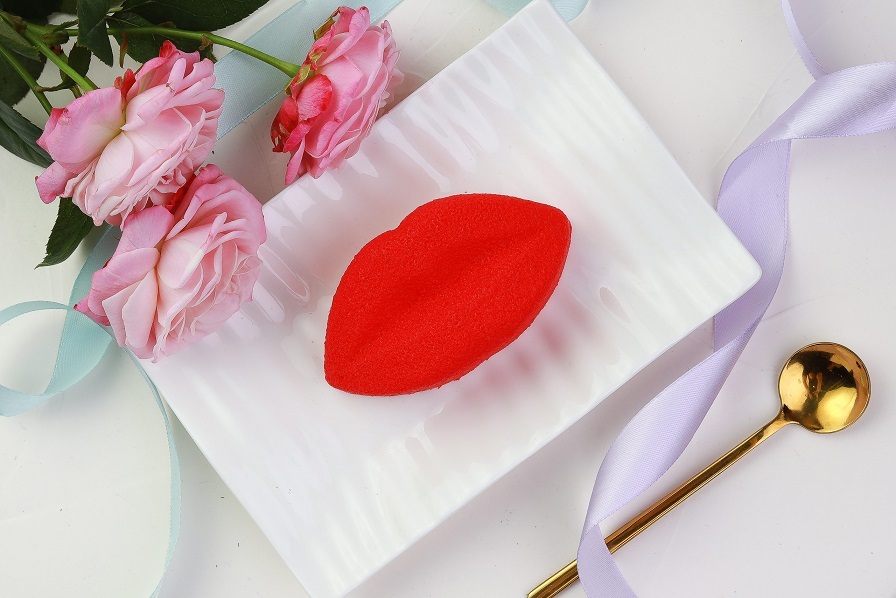 Обожаемая екатеринбуржцами сеть мягких ресторанов «Своя Компания» отмечает совершеннолетие 5 Обожаемая екатеринбуржцами сеть мягких ресторанов «Своя Компания» отмечает совершеннолетие 5