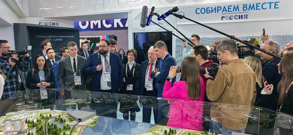 Александр Люлько, ЦИИ НГУ: «Город будущего невозможно представить без роботов-помощников» 1 Александр Люлько, ЦИИ НГУ: «Город будущего невозможно представить без роботов-помощников» 1