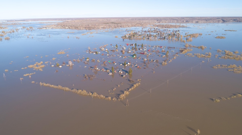 В пострадавшем от наводнения Ишиме начались восстановительные работы 1 В пострадавшем от наводнения Ишиме начались восстановительные работы 1