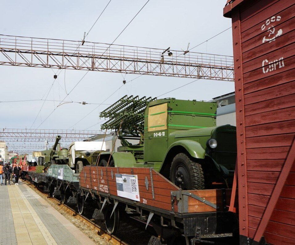 В Екатеринбург прибудет ретропоезд с образцами исторической техники 2 В Екатеринбург прибудет ретропоезд с образцами исторической техники 2