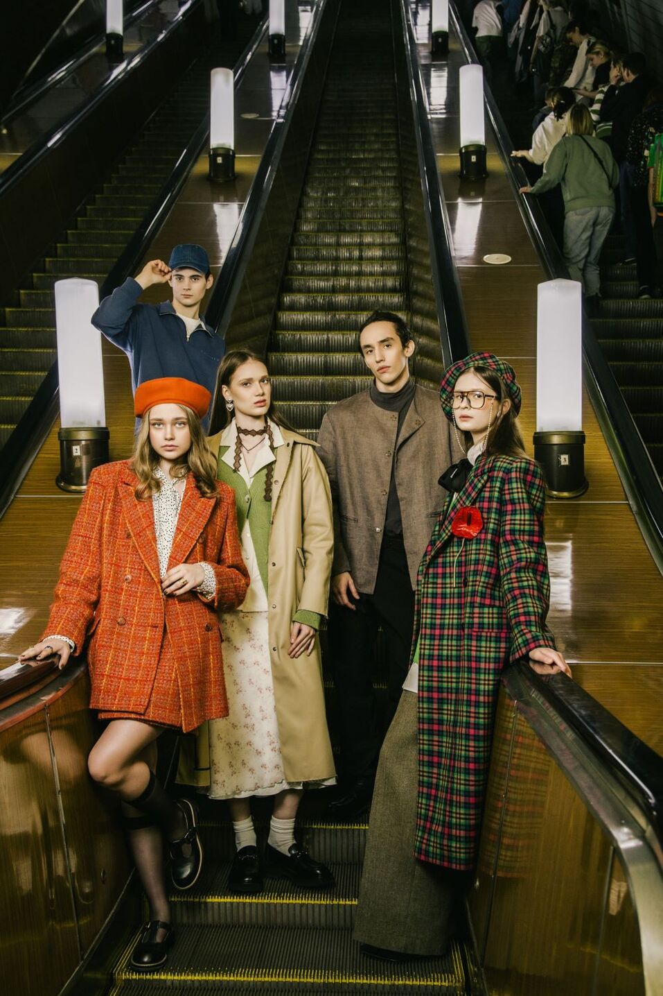 Модные бренды спустились в екатеринбургскую подземку 1 Модные бренды спустились в екатеринбургскую подземку 1