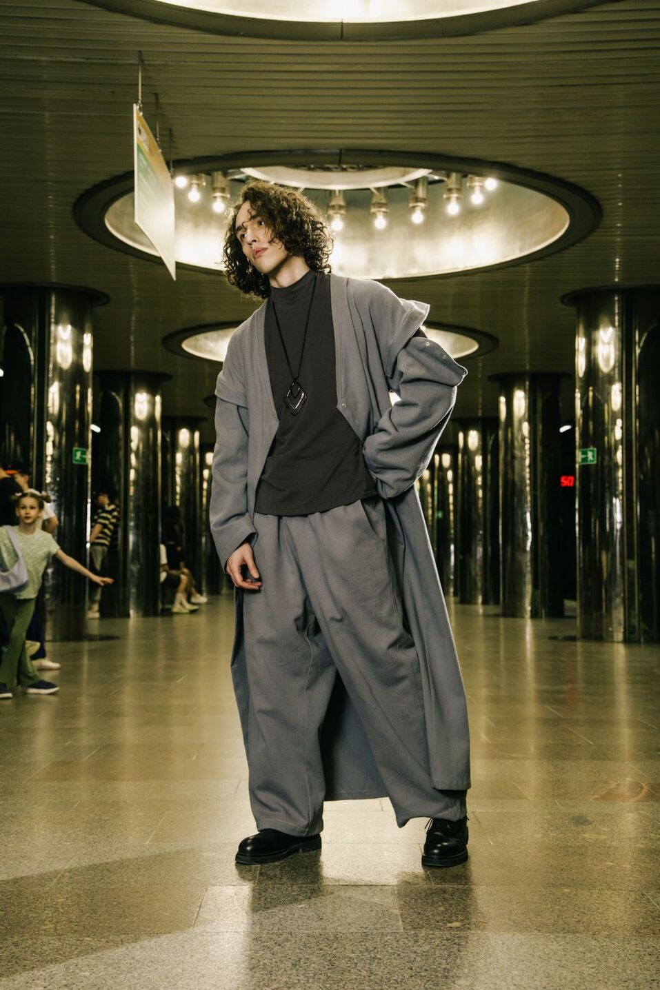 Модные бренды спустились в екатеринбургскую подземку 4 Модные бренды спустились в екатеринбургскую подземку 4