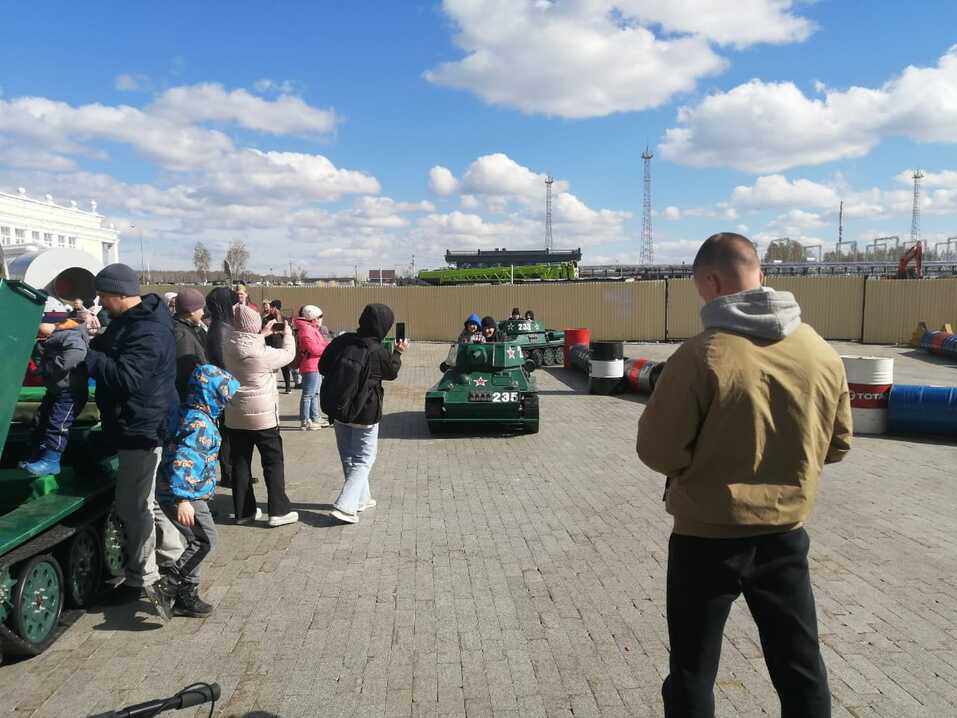 Парад и салют для избранных. Чем екатеринбуржцам запомнится 79-я годовщина Великой Победы? 7 Парад и салют для избранных. Чем екатеринбуржцам запомнится 79-я годовщина Великой Победы? 7