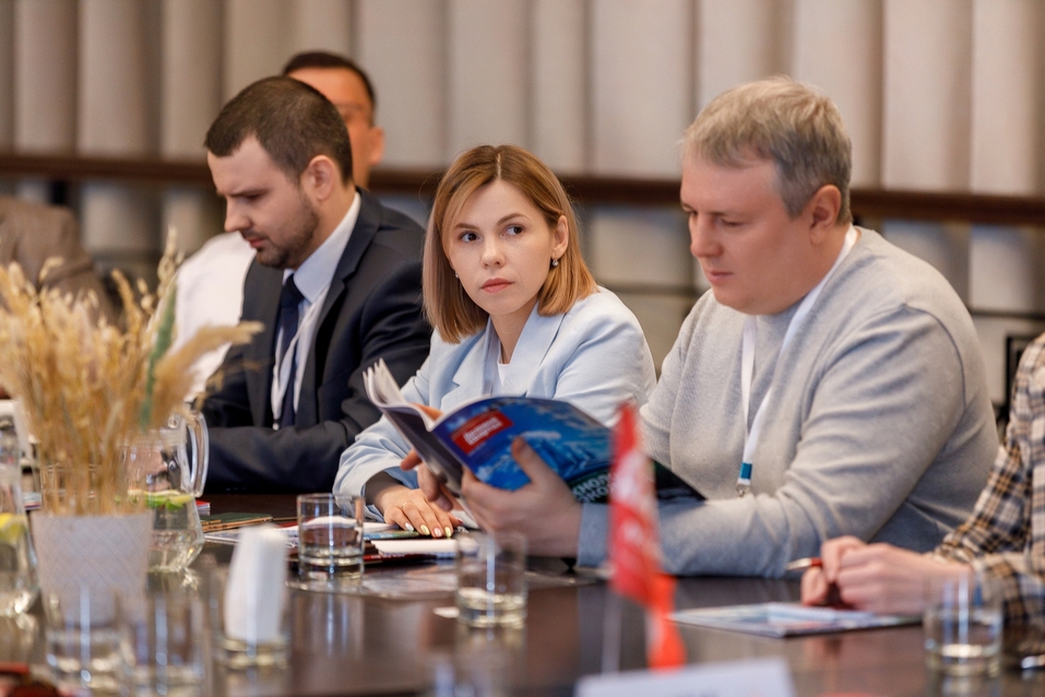 Человек и искусственный интеллект: конкуренция или коллаборация? 16 Человек и искусственный интеллект: конкуренция или коллаборация? 16