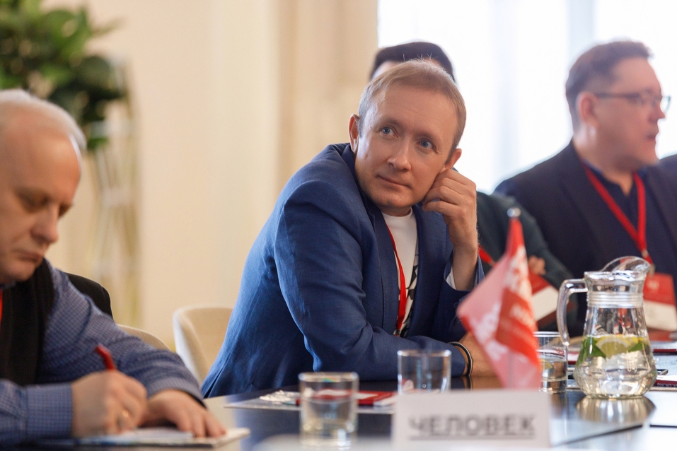 Человек и искусственный интеллект: конкуренция или коллаборация? 35 Человек и искусственный интеллект: конкуренция или коллаборация? 35