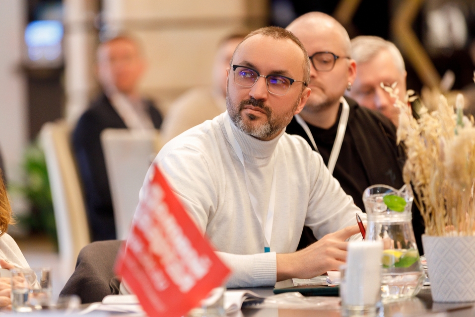 Человек и искусственный интеллект: конкуренция или коллаборация? 36 Человек и искусственный интеллект: конкуренция или коллаборация? 36