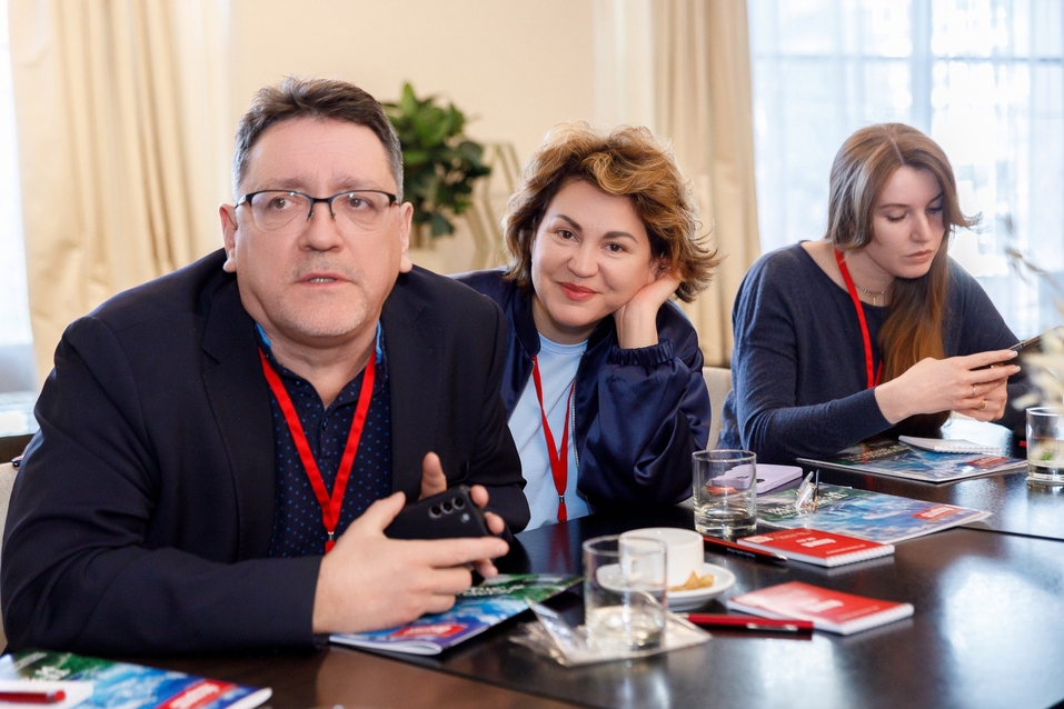 Человек и искусственный интеллект: конкуренция или коллаборация? 77 Человек и искусственный интеллект: конкуренция или коллаборация? 77