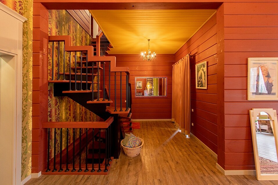 Проходящая сквозь стены 4 Проходящая сквозь стены 4