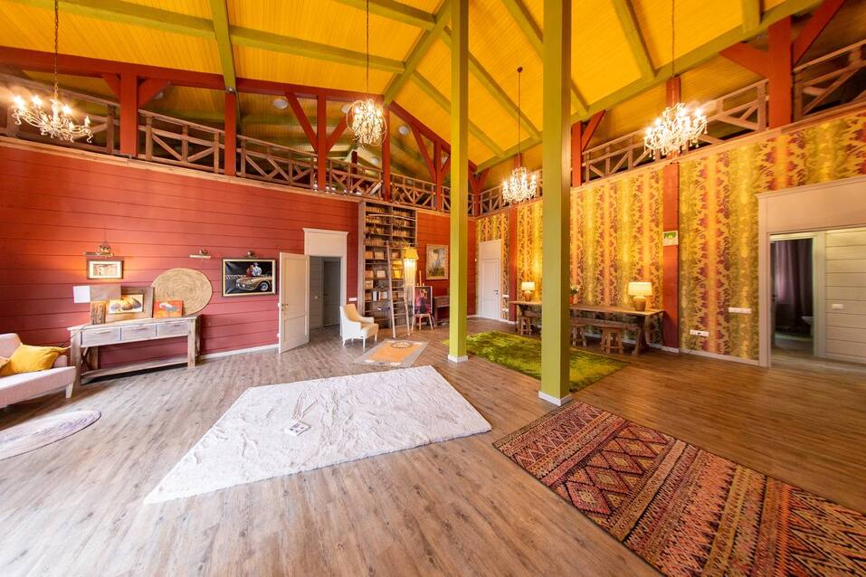 Проходящая сквозь стены 1 Проходящая сквозь стены 1