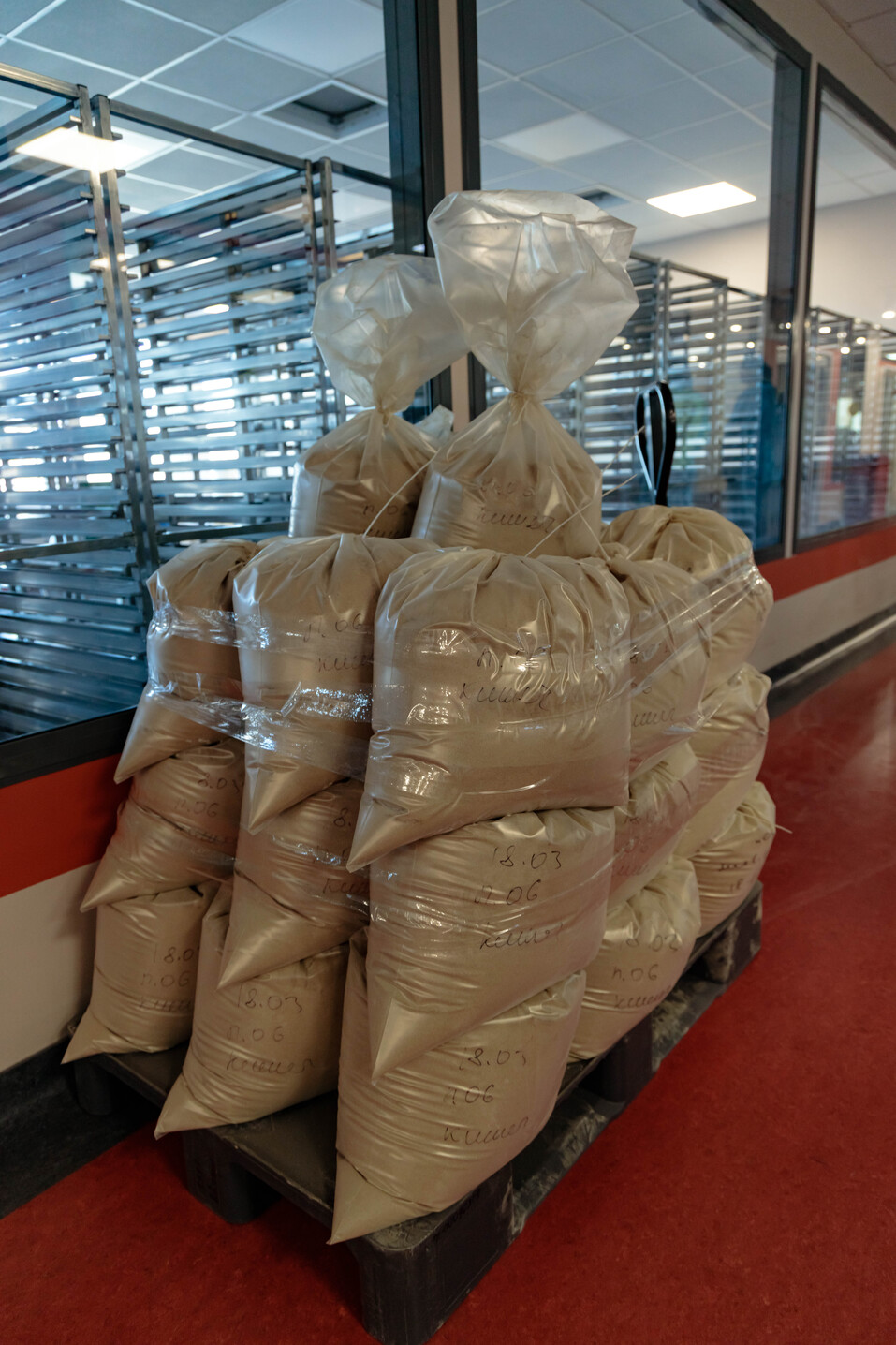 Выдох чище, чем вдох. Как компания Siberian Wellness стала одной из самых экологичных в РФ 14 Выдох чище, чем вдох. Как компания Siberian Wellness стала одной из самых экологичных в РФ 14