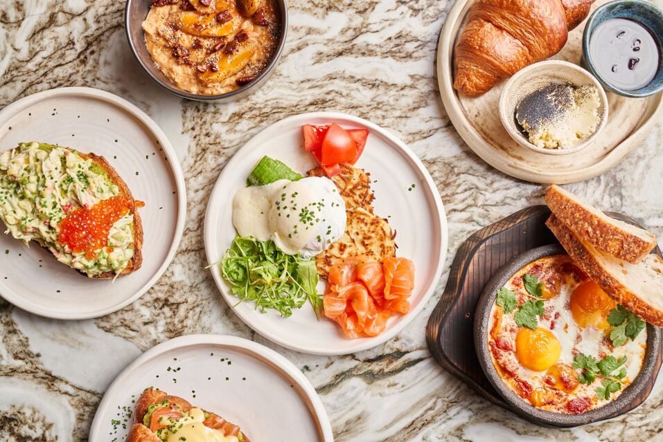 Блюда из печи и стильные завтраки: где в сердце Екатеринбурга ощутить симфонию вкуса 3 Блюда из печи и стильные завтраки: где в сердце Екатеринбурга ощутить симфонию вкуса 3