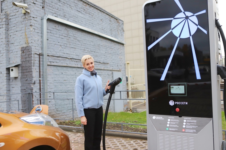 Электрокары в Красноярске. Часть 3. За рулем «электрички» — личный опыт автолюбителей
4 Электрокары в Красноярске. Часть 3. За рулем «электрички» — личный опыт автолюбителей
4