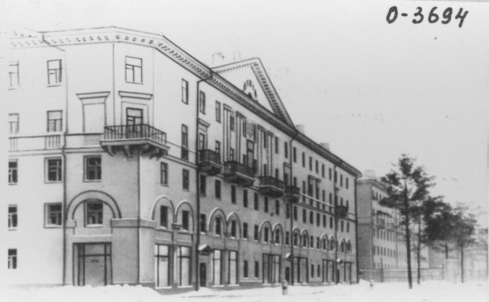 Островок сталинского классицизма. Самой красивой улице Новосибирска — 70 лет 5 Островок сталинского классицизма. Самой красивой улице Новосибирска — 70 лет 5