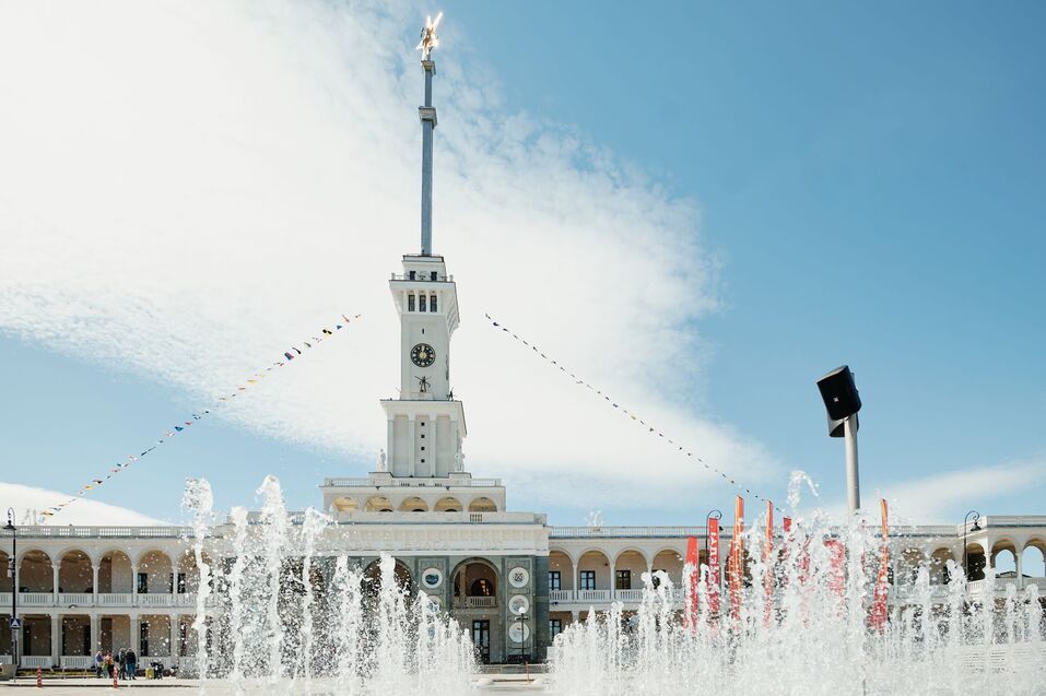 Речные прогулки и рестораны русской кухни: как провести отпуск в Москве бюджетно 8 Речные прогулки и рестораны русской кухни: как провести отпуск в Москве бюджетно 8