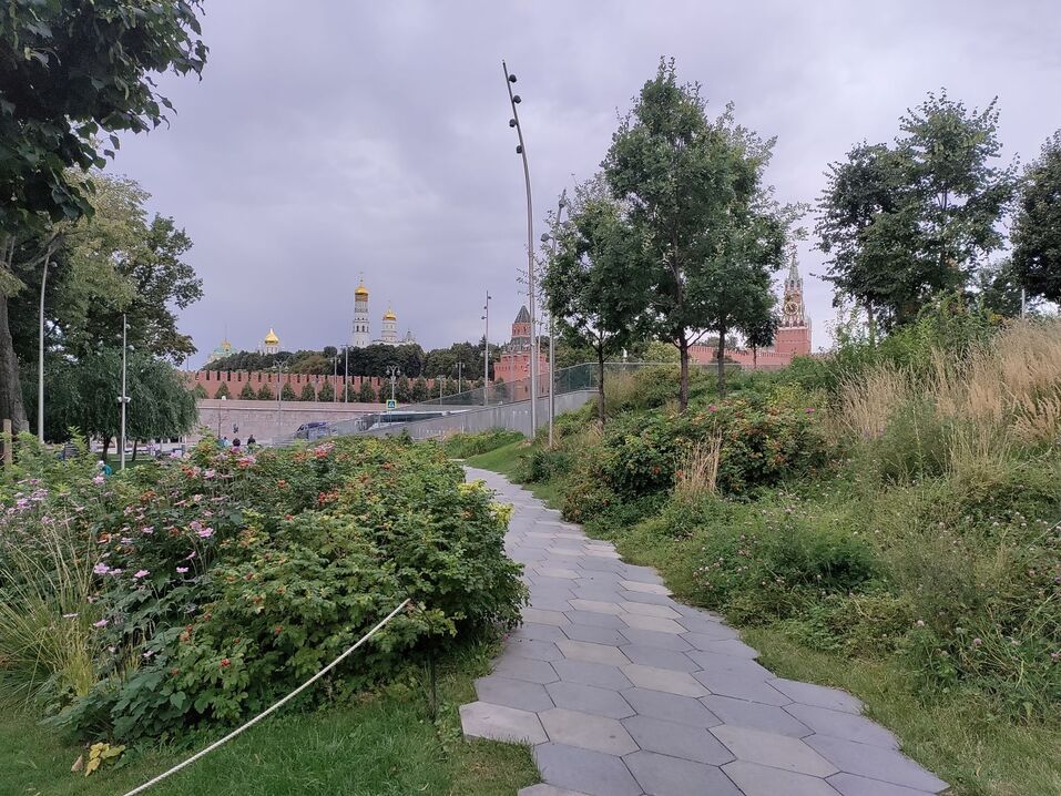 Речные прогулки и рестораны русской кухни: как провести отпуск в Москве бюджетно 5 Речные прогулки и рестораны русской кухни: как провести отпуск в Москве бюджетно 5