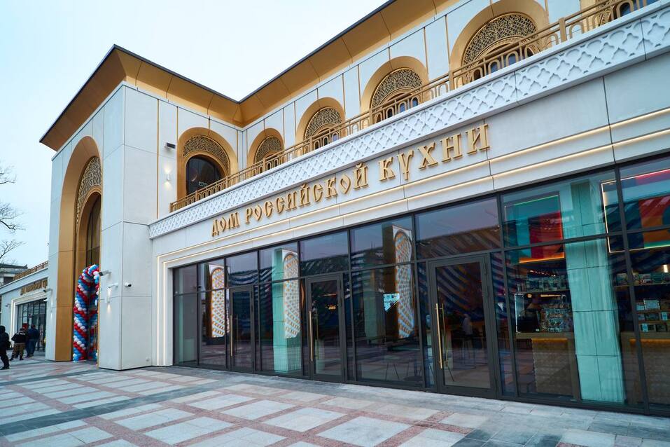 Речные прогулки и рестораны русской кухни: как провести отпуск в Москве бюджетно 7 Речные прогулки и рестораны русской кухни: как провести отпуск в Москве бюджетно 7