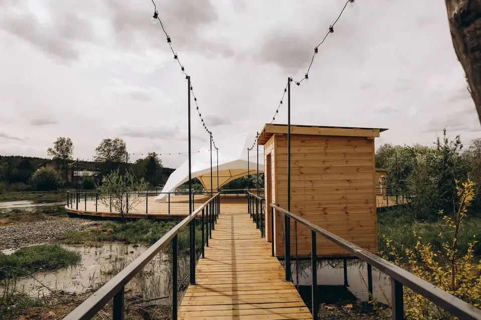 Лисья нора, хатка ондатры и термальный комплекс. На Урале открыли туристическую деревню 9 Лисья нора, хатка ондатры и термальный комплекс. На Урале открыли туристическую деревню 9