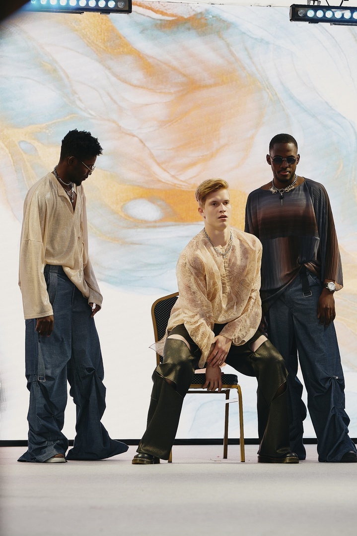 В челябинском Париже прошла «Неделя моды». ФОТО 11 В челябинском Париже прошла «Неделя моды». ФОТО 11