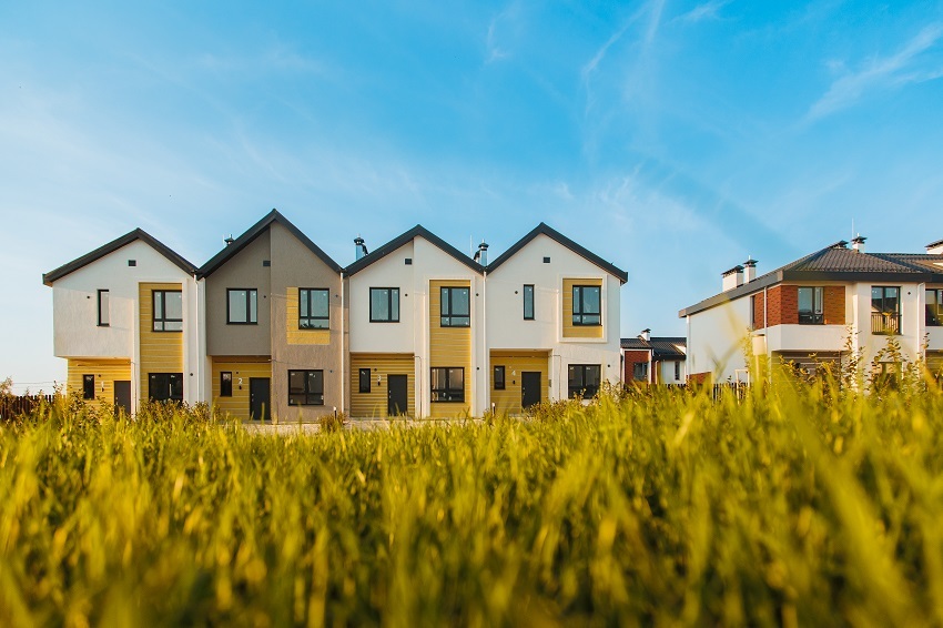 Пройти по Абрикосовой, свернуть на… Тисовую 4 Пройти по Абрикосовой, свернуть на… Тисовую 4