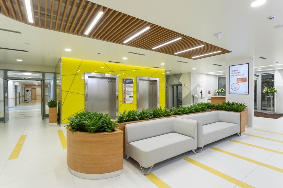 «Будущее хирургии — за роботическими системами» 5 «Будущее хирургии — за роботическими системами» 5