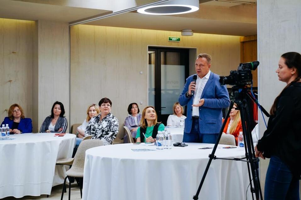 Об укреплении здоровья сотрудников на рабочем месте 1 Об укреплении здоровья сотрудников на рабочем месте 1